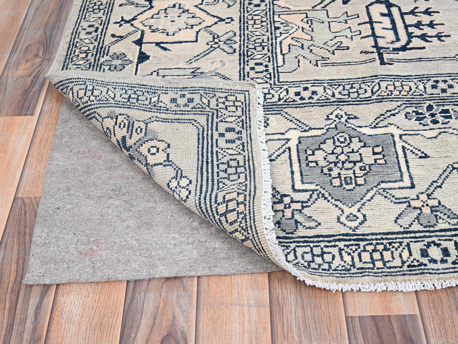HerizRugs ORC768906